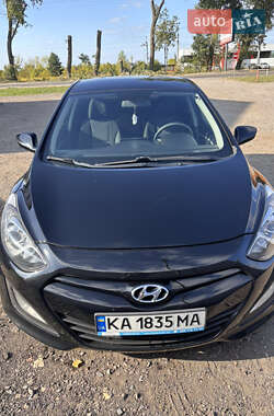 Характеристики Hyundai i30 Хетчбек