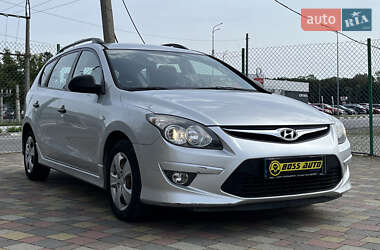 Характеристики Hyundai i30 Хэтчбек