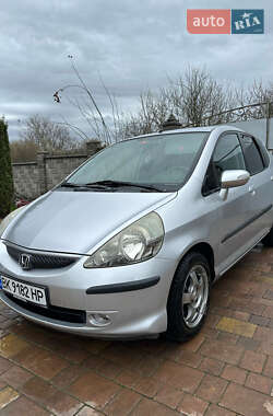 Характеристики Honda Jazz Хэтчбек