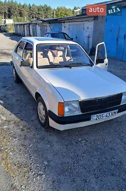 Ціни Opel Kadett Хетчбек