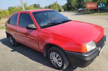 Характеристики Opel Kadett Хетчбек