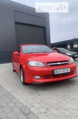 Характеристики Chevrolet Lacetti Хэтчбек