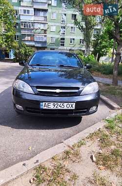 Характеристики Chevrolet Lacetti Хэтчбек