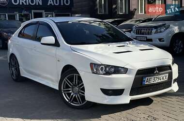 Характеристики Mitsubishi Lancer Хэтчбек