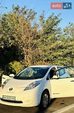 Характеристики Nissan Leaf Хетчбек