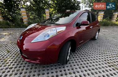 Характеристики Nissan Leaf Хетчбек