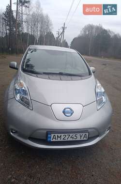 Характеристики Nissan Leaf Хетчбек
