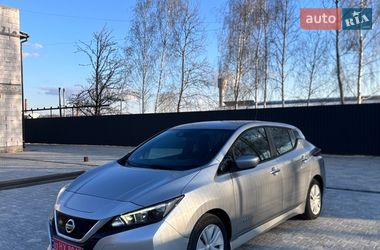 Характеристики Nissan Leaf Хетчбек