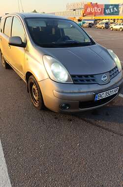 Ціни Nissan Хетчбек в Львові