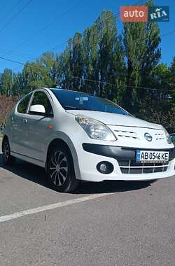 Характеристики Nissan Pixo Хэтчбек