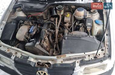 Характеристики Volkswagen Pointer Хэтчбек