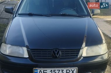 Характеристики Volkswagen Pointer Хэтчбек