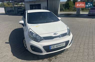 Характеристики Kia Rio Хетчбек