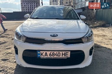 Характеристики Kia Rio Хетчбек