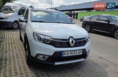 Характеристики Renault Sandero StepWay Хэтчбек