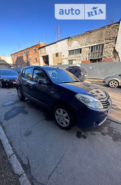 Цены Dacia Sandero Хэтчбек