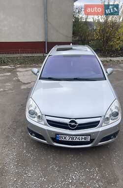 Характеристики Opel Signum Хэтчбек