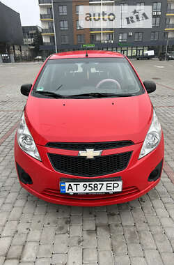 Характеристики Chevrolet Spark Хэтчбек