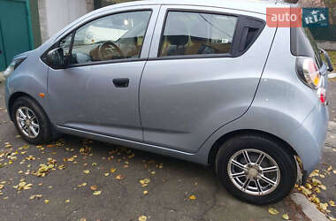 Характеристики Chevrolet Spark Хетчбек