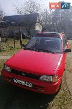 Характеристики Toyota Starlet Хэтчбек