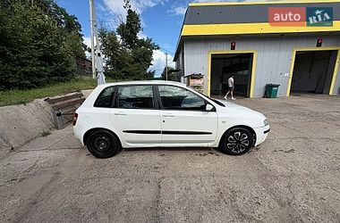 Характеристики Fiat Stilo Хэтчбек