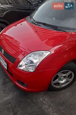 Характеристики Suzuki Swift Хэтчбек