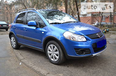 Характеристики Suzuki SX4 Хэтчбек