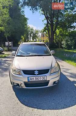 Характеристики Suzuki SX4 Хэтчбек
