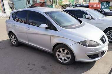 Характеристики SEAT Toledo Хэтчбек