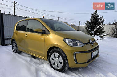 Характеристики Volkswagen Up Хэтчбек