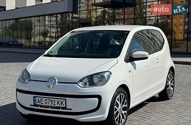 Характеристики Volkswagen Up Хэтчбек