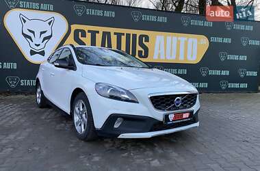 Характеристики Volvo V40 Cross Country Хетчбек