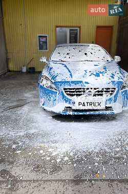 Цены Volvo V40 Хэтчбек
