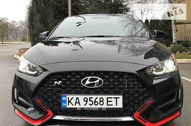 Характеристики Hyundai Veloster Хэтчбек