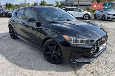 Характеристики Hyundai Veloster Хетчбек