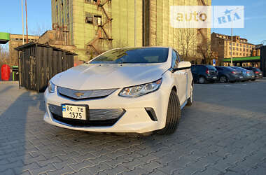 Характеристики Chevrolet Volt Хэтчбек