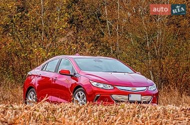 Характеристики Chevrolet Volt Хетчбек