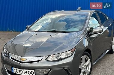 Характеристики Chevrolet Volt Хэтчбек
