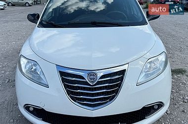 Цены Lancia Ypsilon Хэтчбек