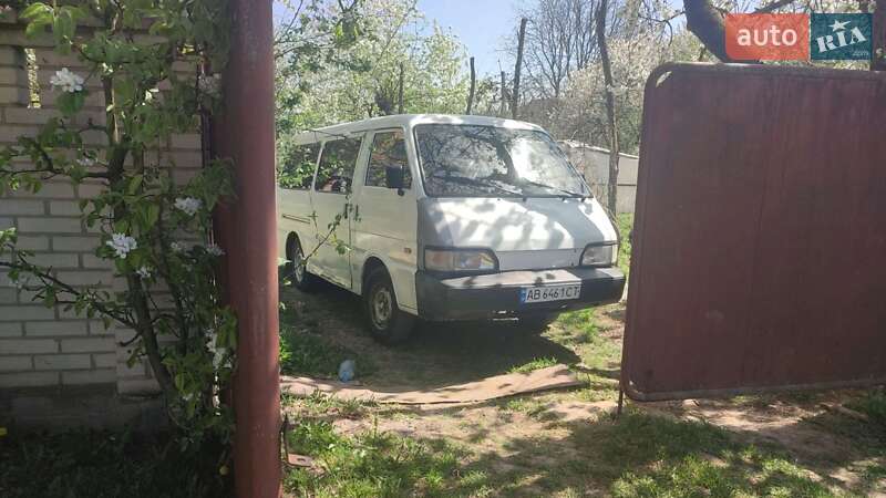 Kia Besta