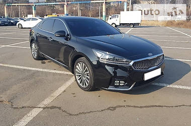 Kia Cadenza  2016