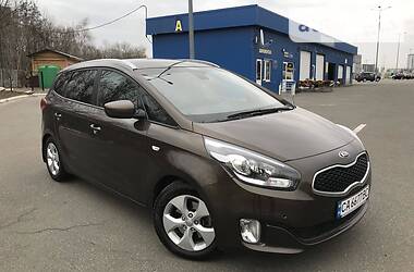 Kia Carens  2013