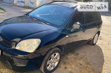 Kia Carens  2007