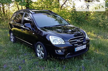 Kia Carens  2006