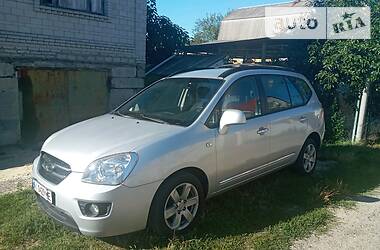 Kia Carens  2008