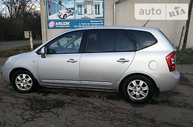 Kia Carens  2007