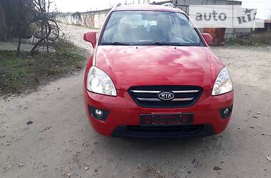 Kia Carens  2008