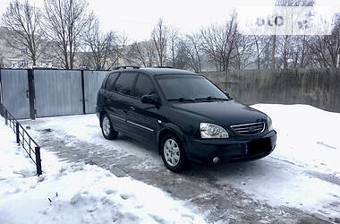 Kia Carens  2002