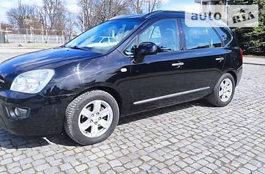 Kia Carens  2008