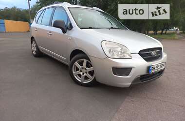 Kia Carens  2006